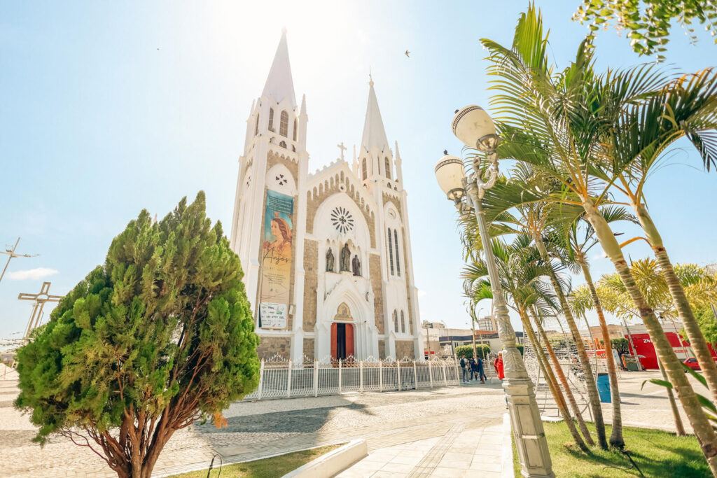 Ibis Styles Petrolina: Hospedagem com Localização Privilegiada na Orla 1 catedral de petrolina - Crédito Deivid Menezes